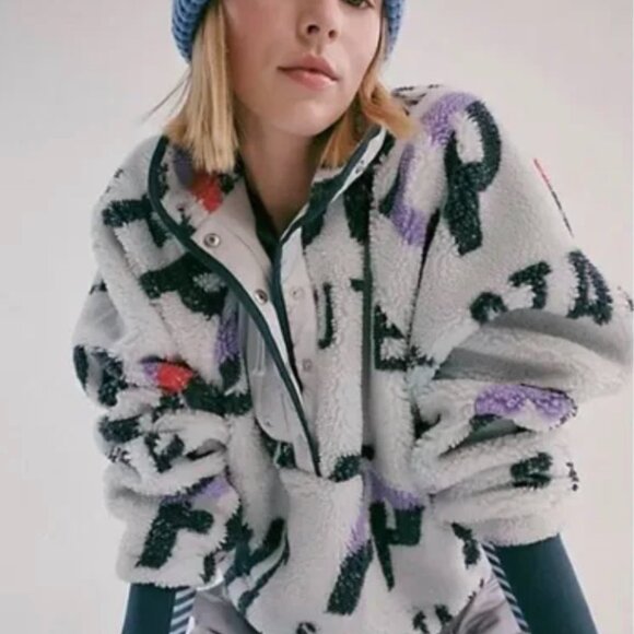 NWT Free People Hit The Slopes Printed Pullover Women’s Stand Out Never Still M - Picture 4 of 10